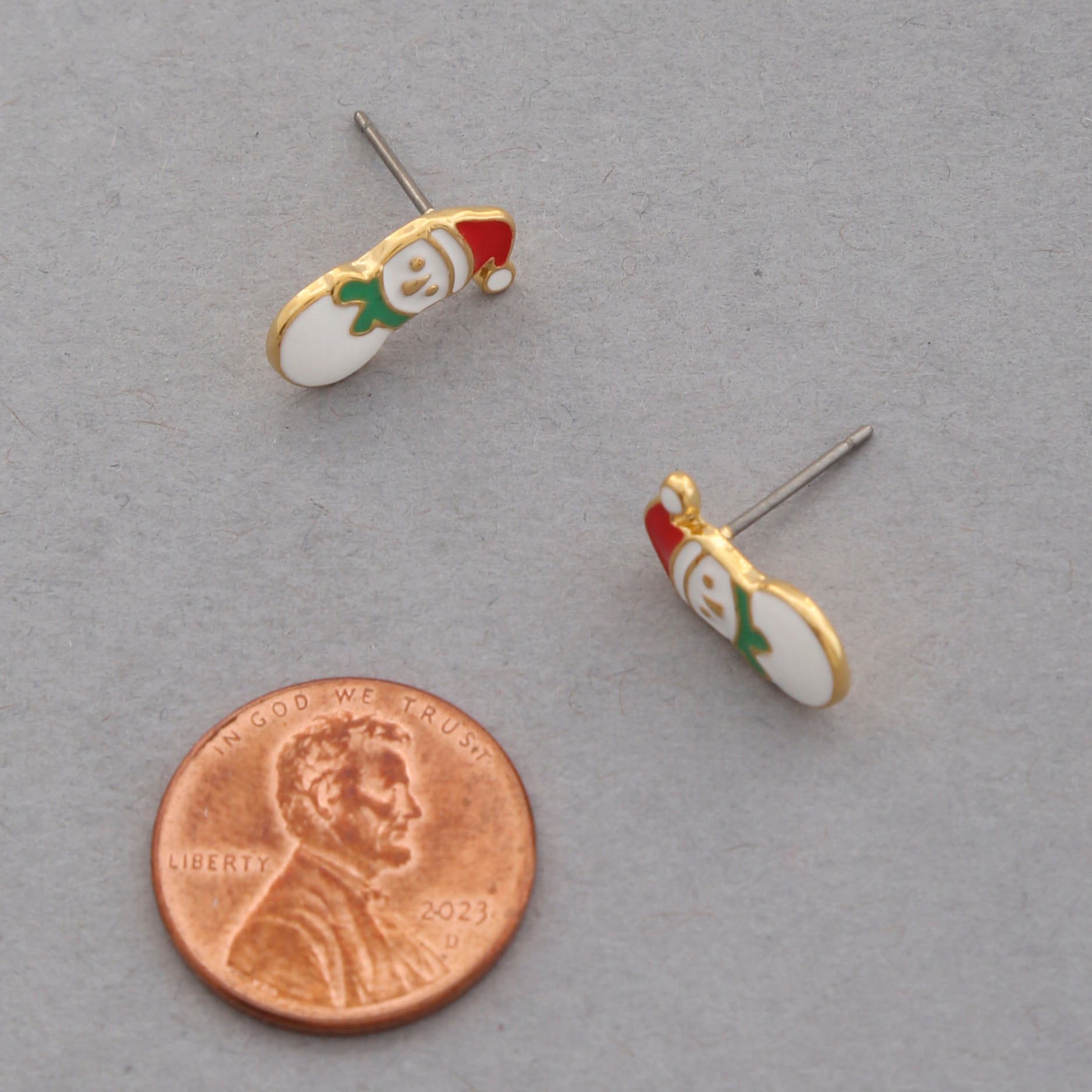 Dainty Snowman Stud Earring